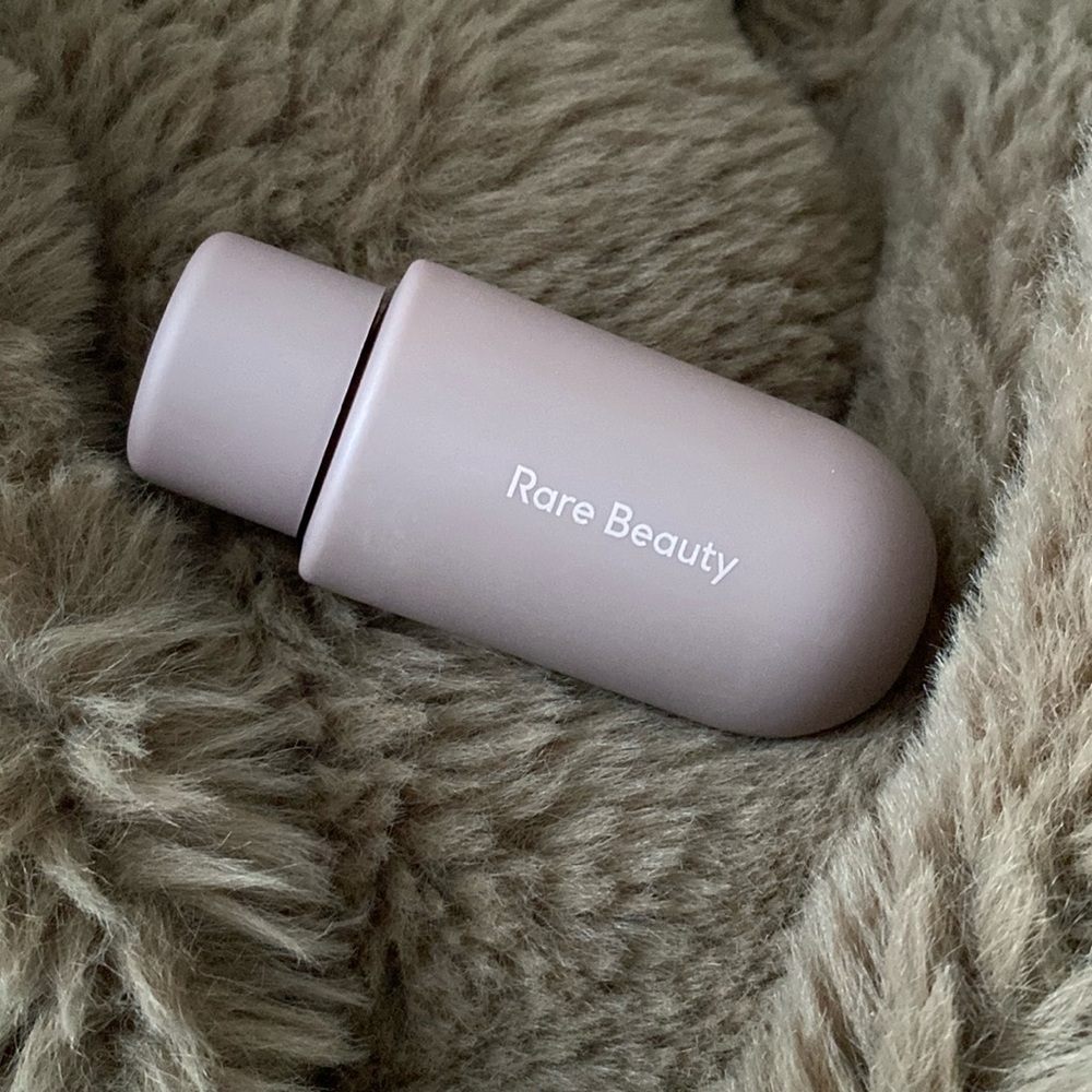 Rare beauty find comfort hydrating body lotion
